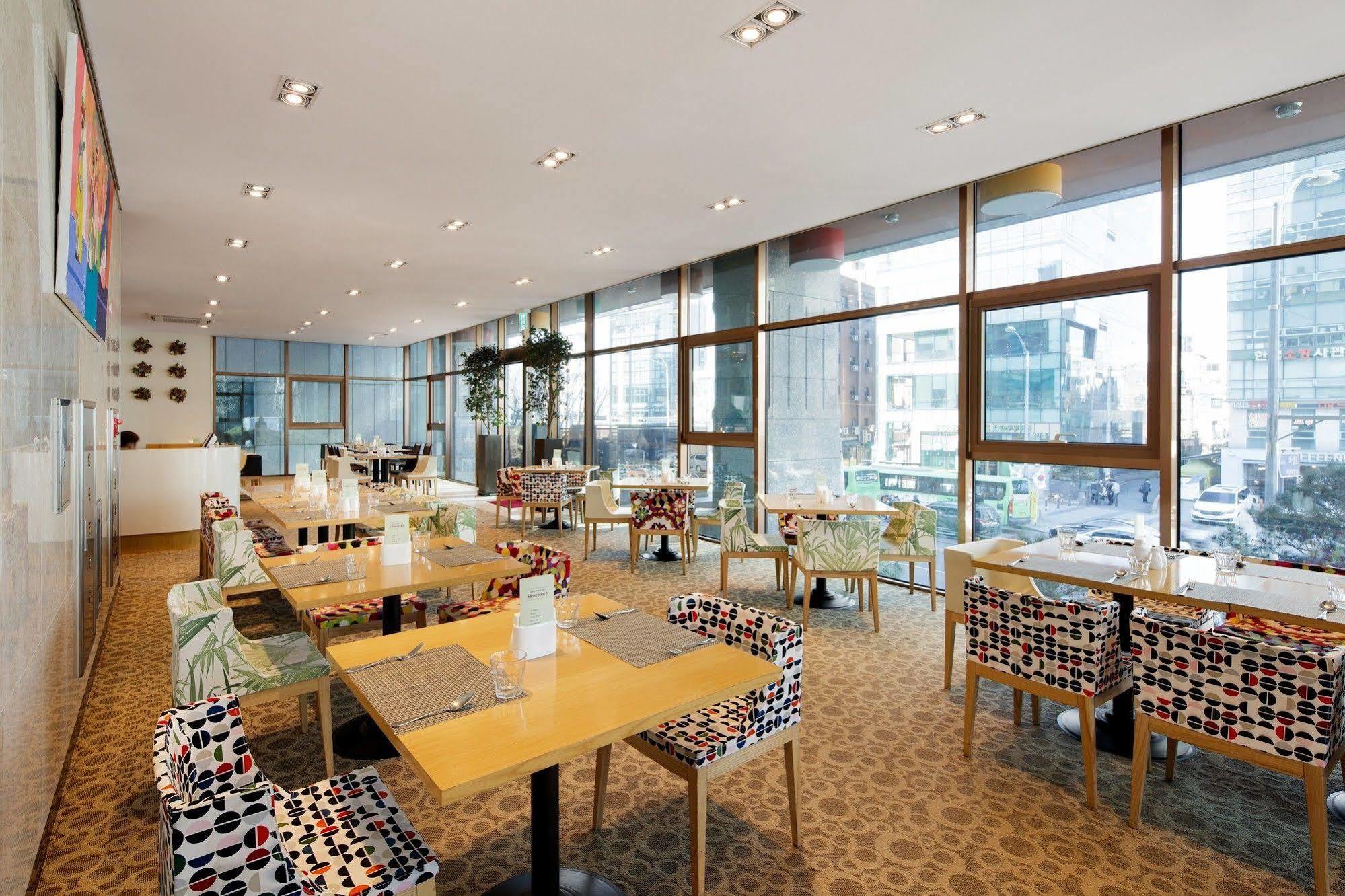 Ramada Encore By Wyndham Seoul Dongdaemun Екстер'єр фото