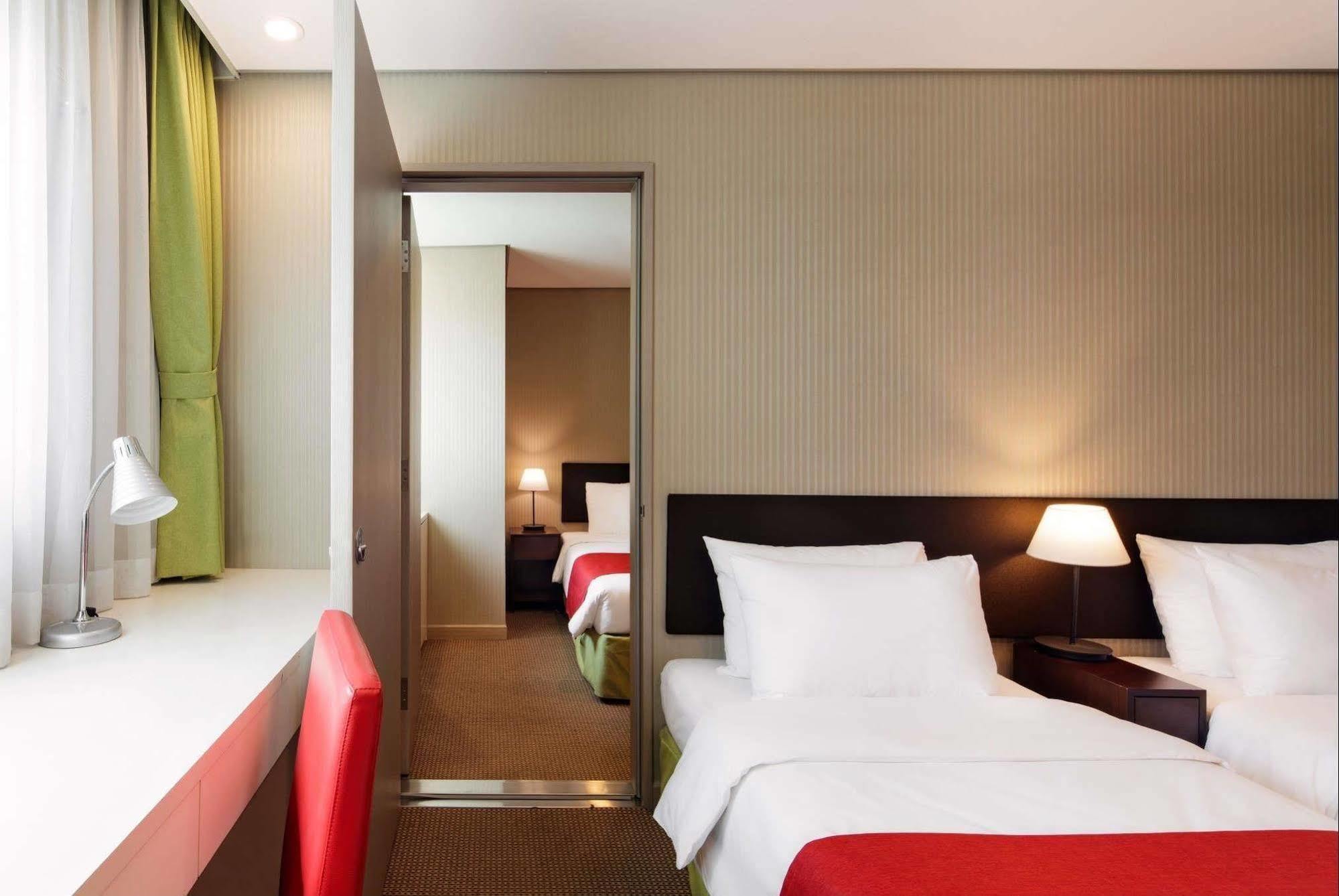 Ramada Encore By Wyndham Seoul Dongdaemun Екстер'єр фото
